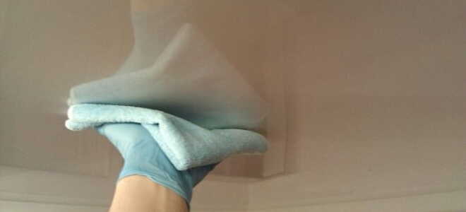 Как ухаживать за натяжными потолками