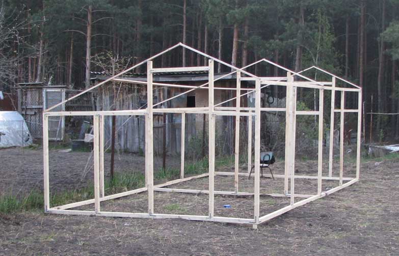 Деревянный каркас для теплицы