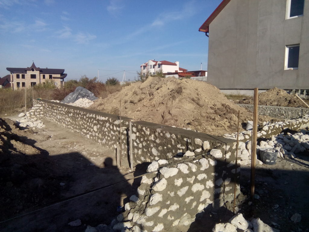 Бутовый фундамент