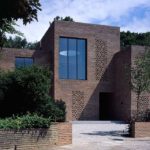 Лаконичный дизайн, строгие формы: фото кирпичного дома в минималистическом стиле