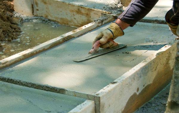 Способы заливки и методы экономии фундамента дома