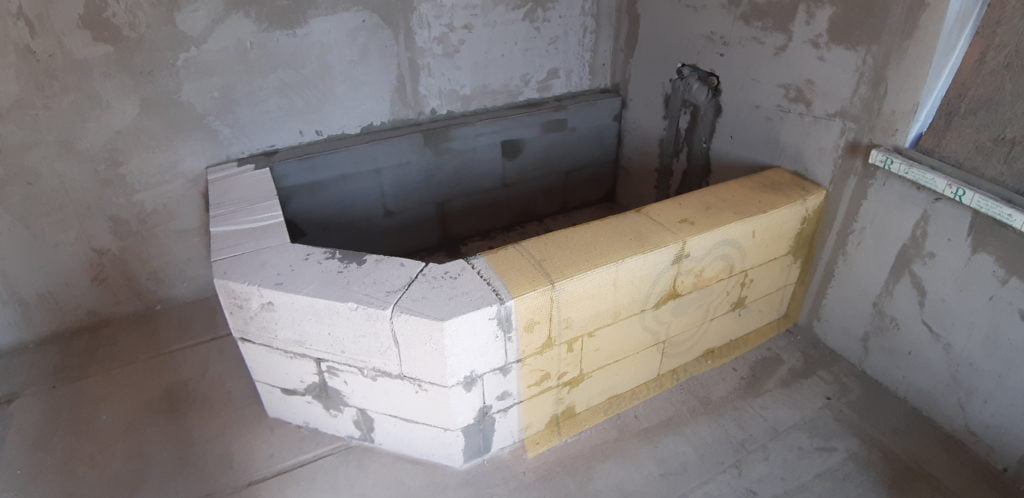 Ванна из газоблока