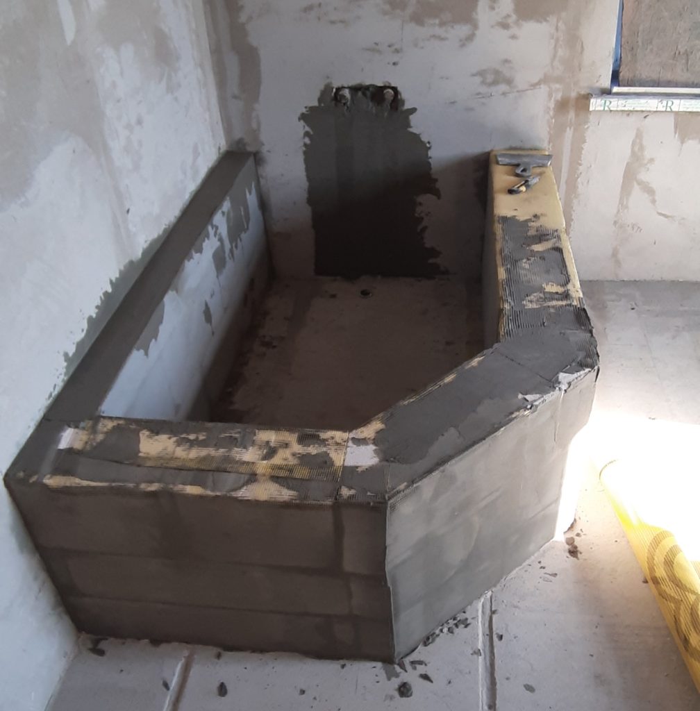 Ванна из газоблока